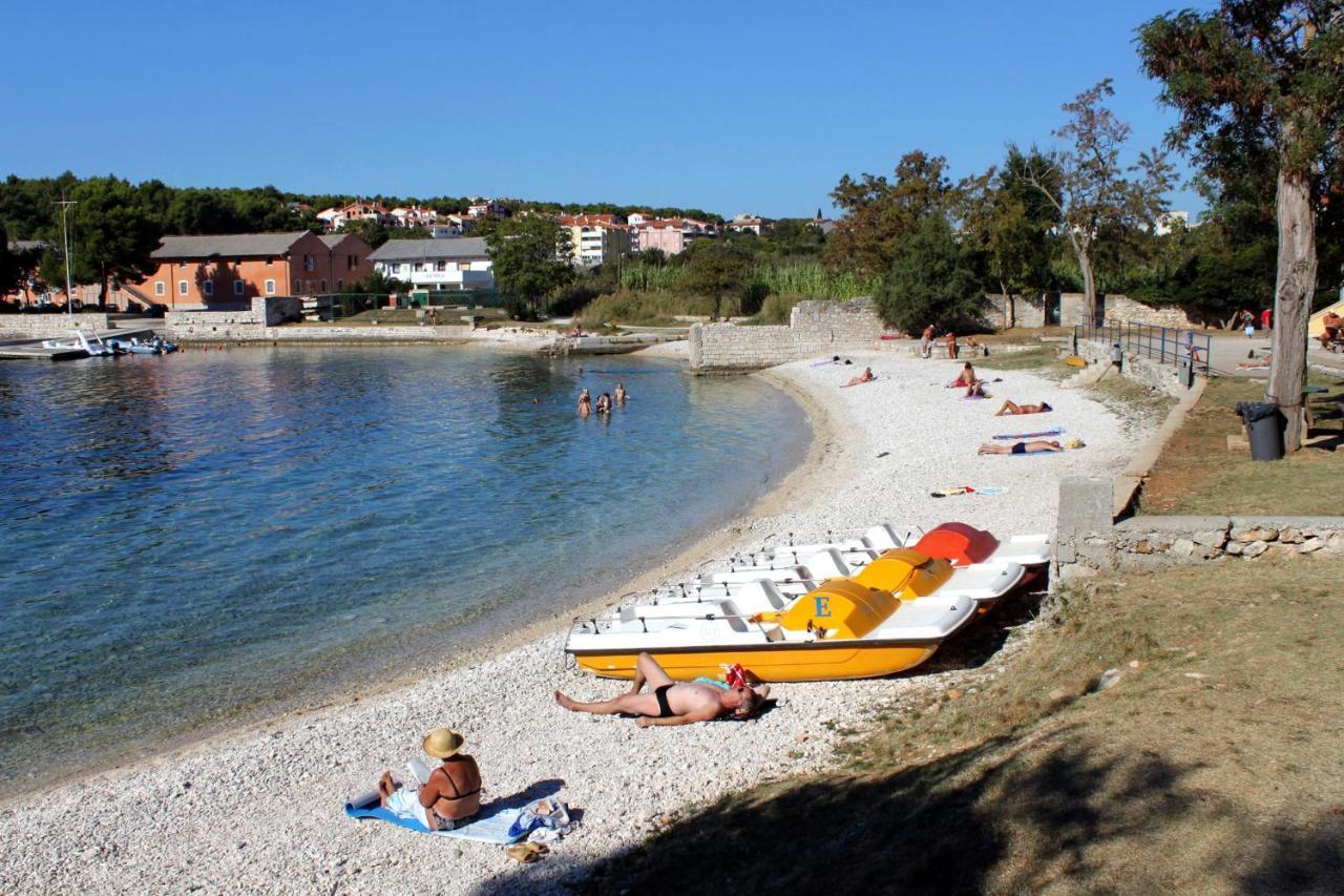 With A Parking Space - 7664 Apartment Pula