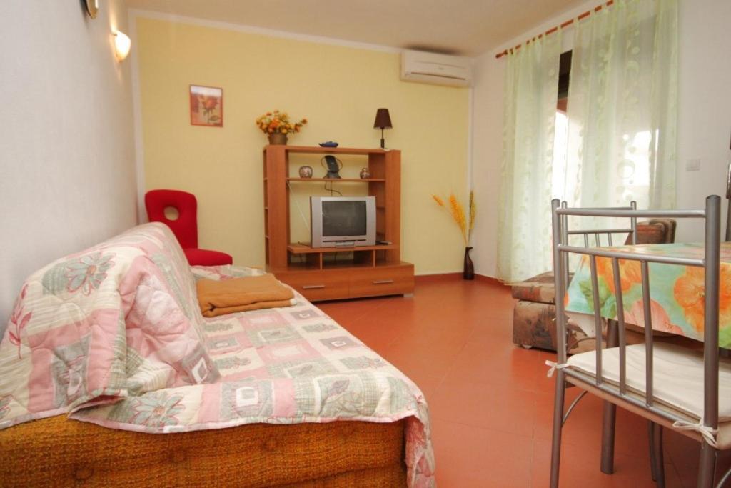 With A Parking Space - 7664 Appartement