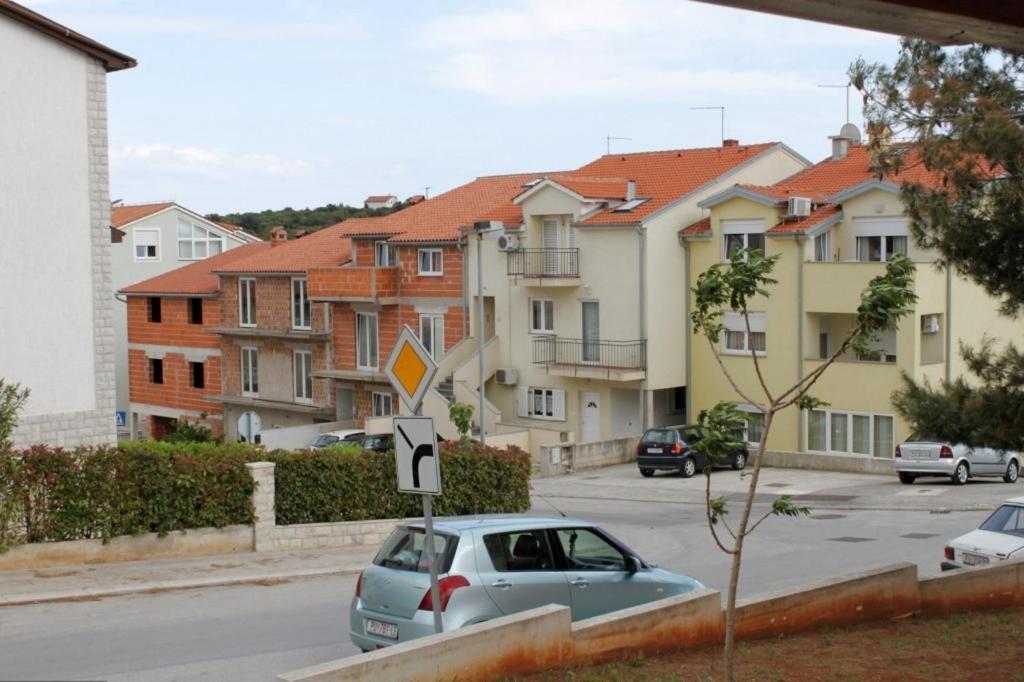 With A Parking Space - 7664 Appartement *